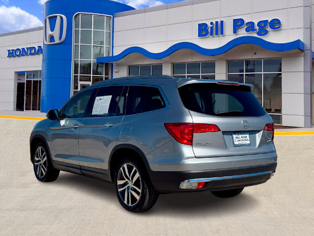 Used 2017 Honda Pilot Elite image 6