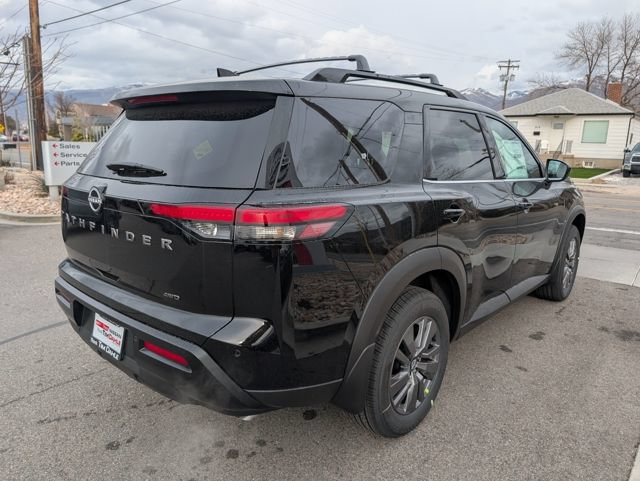 New 2026 Nissan Pathfinder SV AWD/4WD image 5