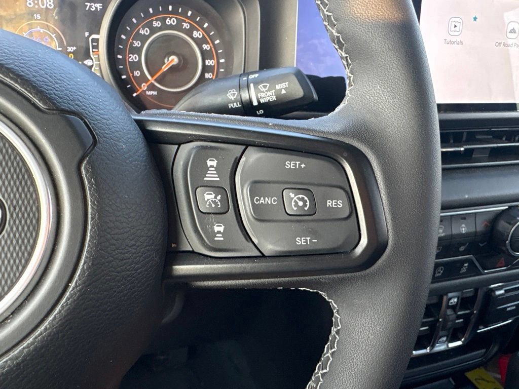 Used 2025 Jeep Gladiator Sport AWD/4WD image 20