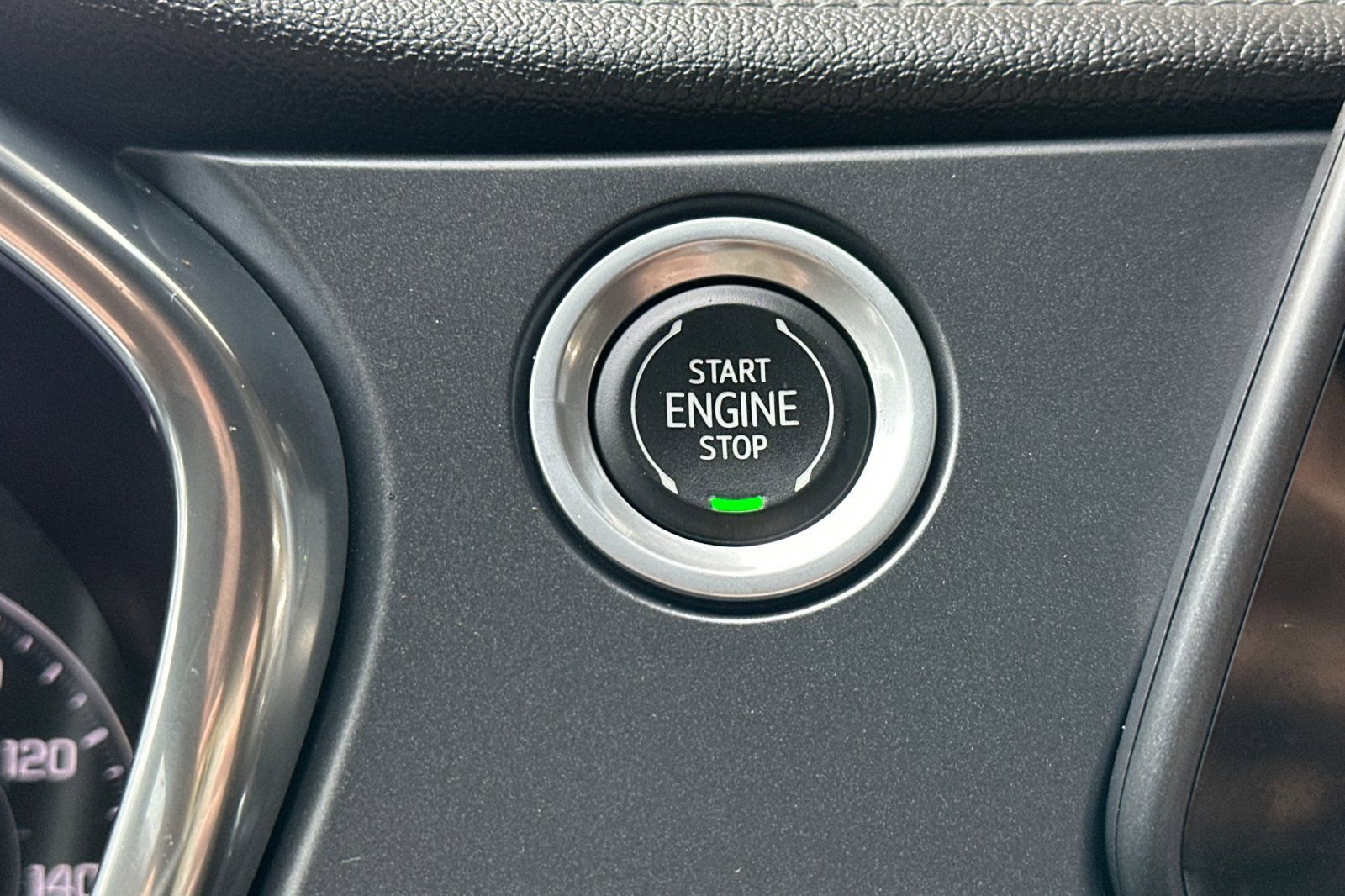 Certified 2022 Chevrolet Blazer LT w/ LPO, Black Grille Bar Package image 29