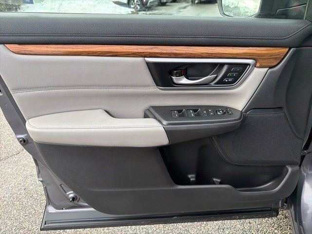 Used 2017 Honda CR-V Touring image 14