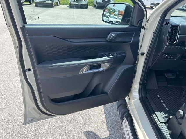 New 2025 Ford Ranger XLT w/ FX4 Off-Road Package image 29