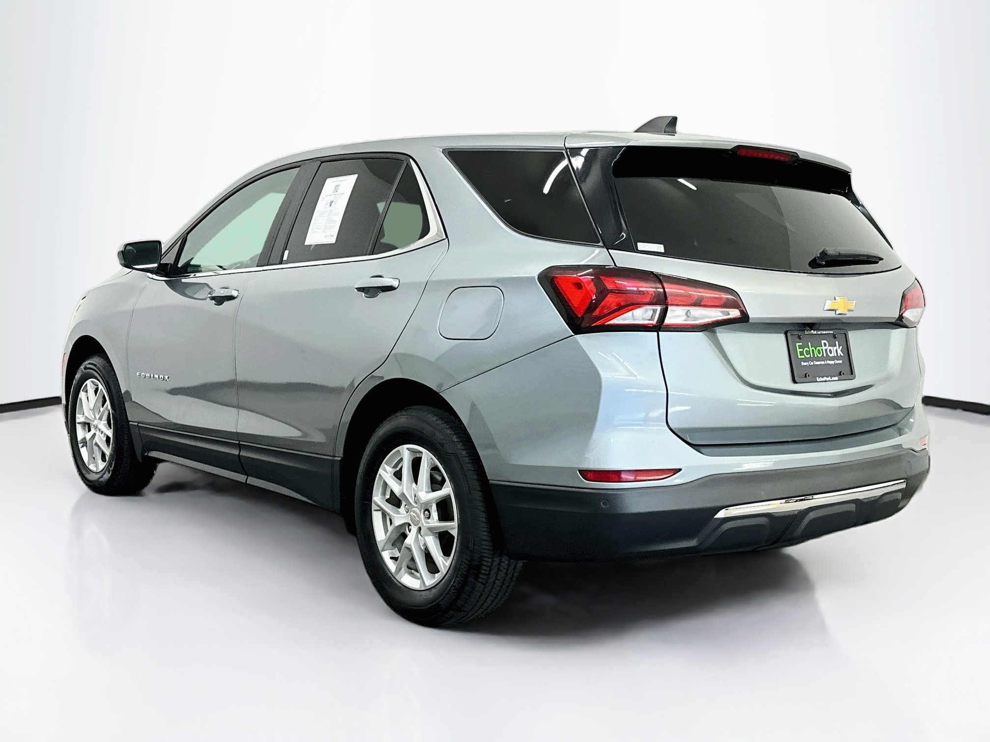 Used 2024 Chevrolet Equinox LT AWD/4WD image 5