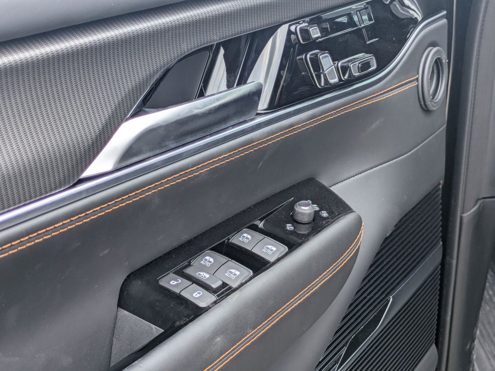 New 2024 Jeep Grand Wagoneer Series III w/ Quick Order Packagew 28T image 7