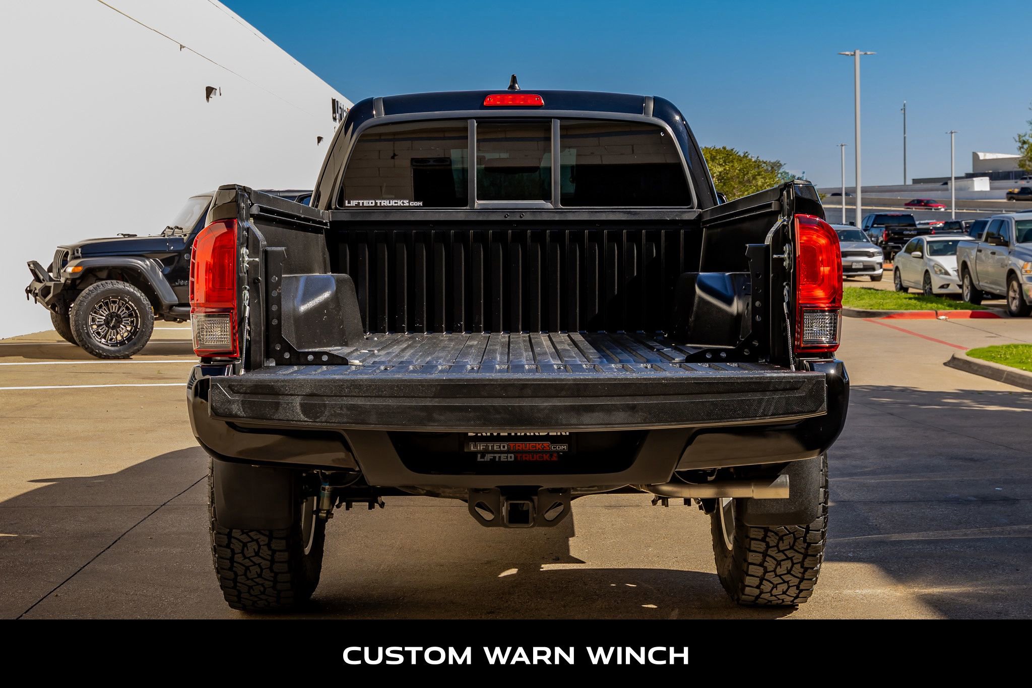 Used 2021 Toyota Tacoma SR5 image 8