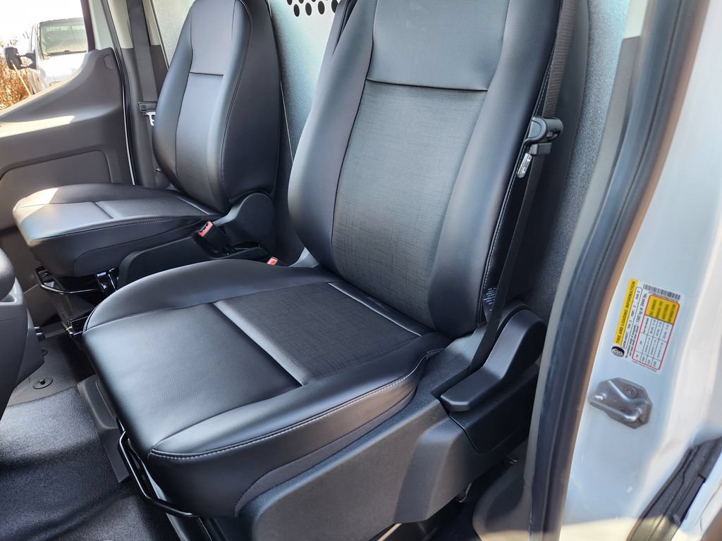 New 2026 Ford Transit 250 148 Medium Roof Extended AWD image 12