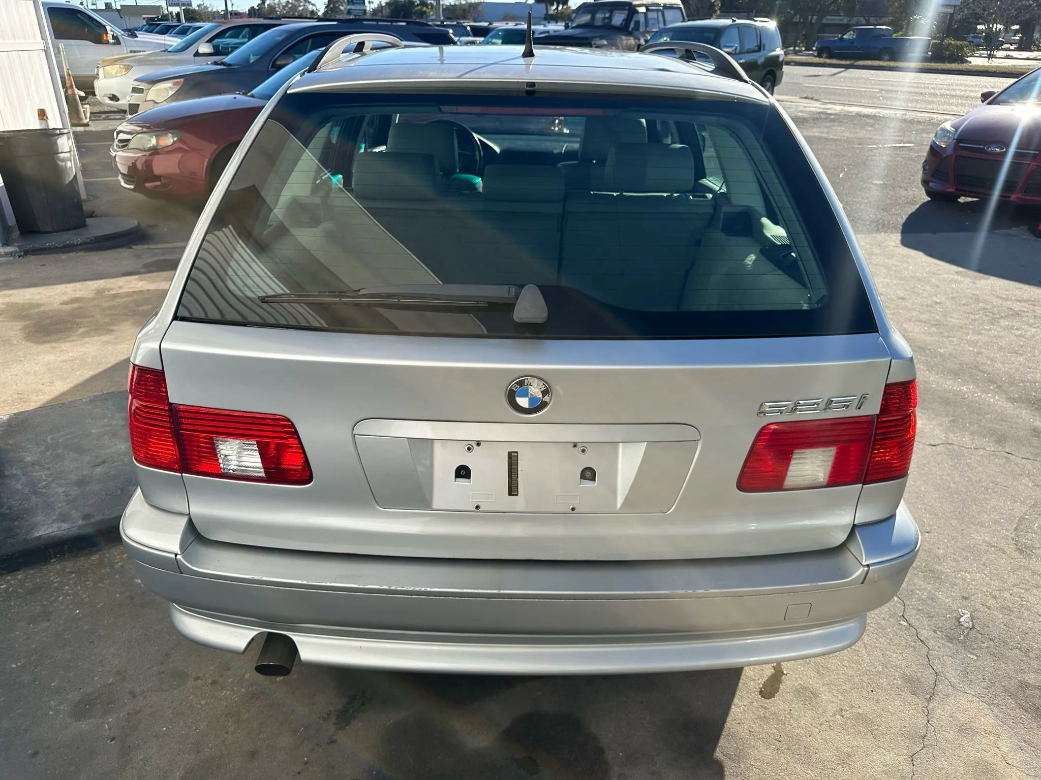 Used 2001 BMW 525i Wagon RWD image 15