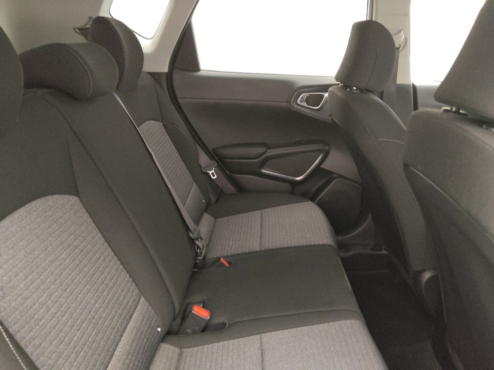 Used 2021 Kia Soul S image 21