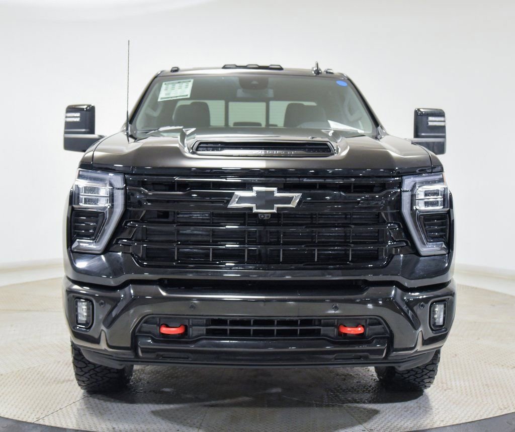 Used 2025 Chevrolet Silverado 2500 LTZ w/ Trail Boss Package image 4
