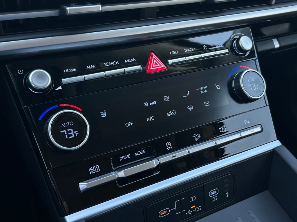 New 2026 Hyundai Santa Fe SEL FWD image 17