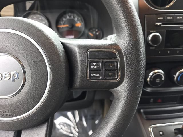 Used 2014 Jeep Compass Sport FWD image 19