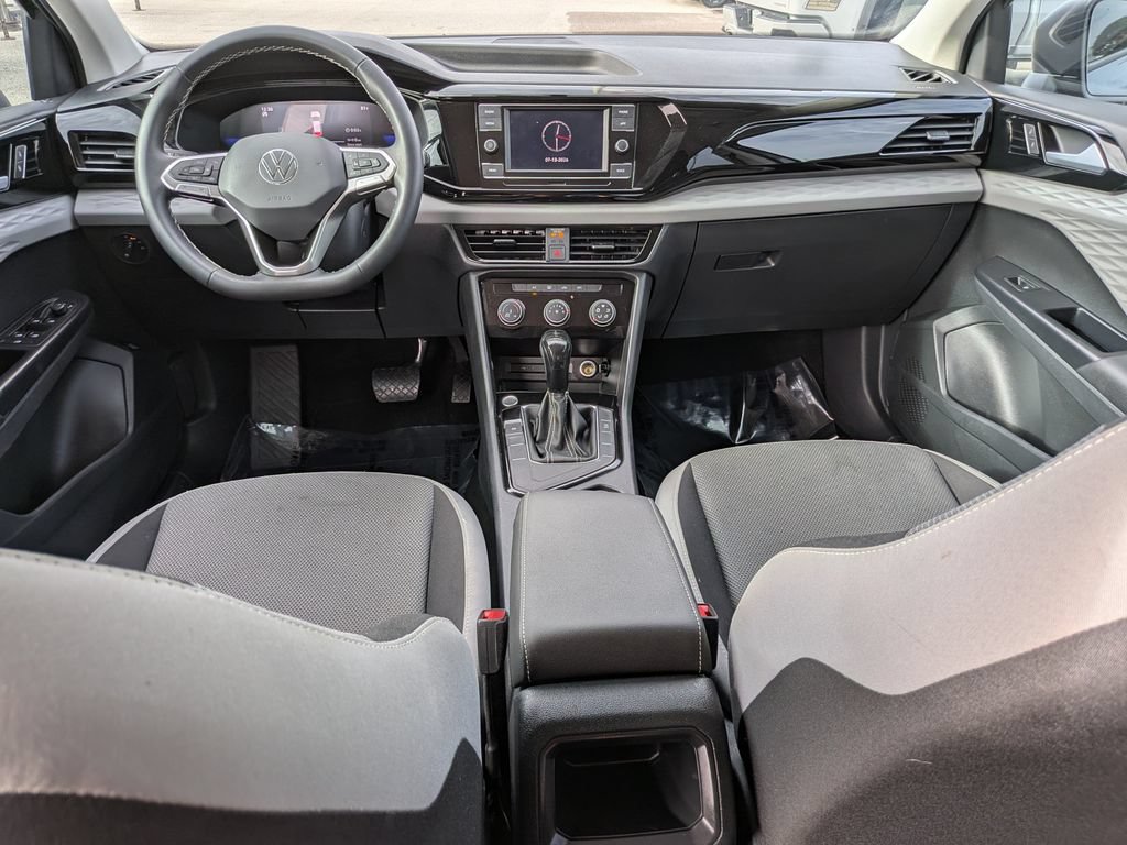Certified 2023 Volkswagen Taos S FWD image 11