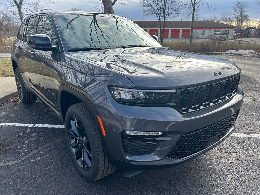 New 2025 Jeep Grand Cherokee Limited image 22