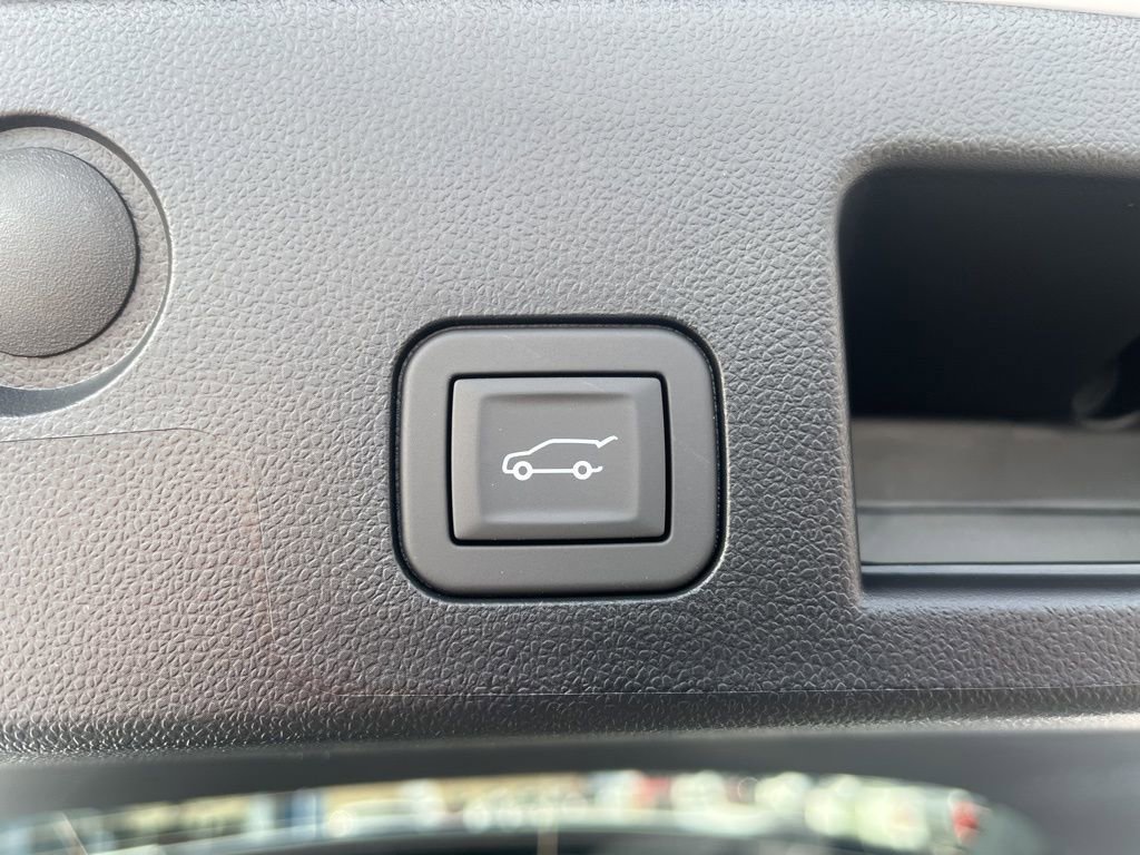 New 2026 Chevrolet Equinox LT w/ Convenience Package II image 6