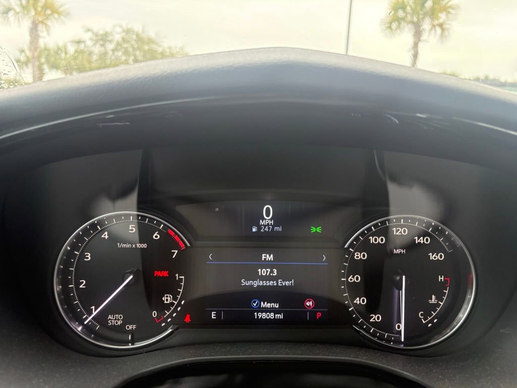 Used 2024 Cadillac XT6 Luxury image 21