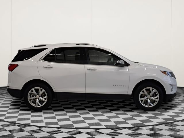 Used 2021 Chevrolet Equinox Premier image 2
