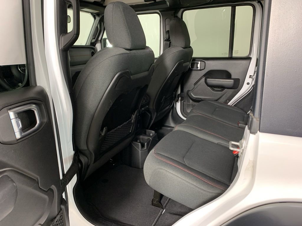 Used 2025 Jeep Wrangler Unlimited Rubicon image 31