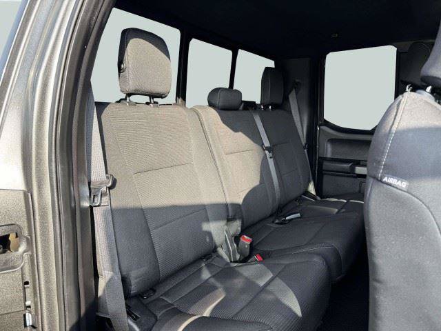 Used 2016 Ford F150 XLT w/ Equipment Group 302A Luxury AWD/4WD image 38