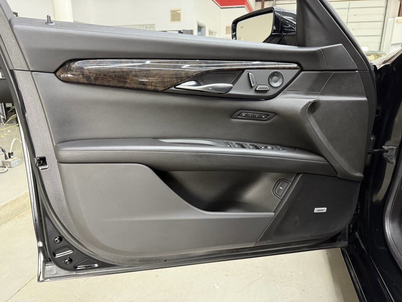 Used 2018 Cadillac CT6 Luxury image 11