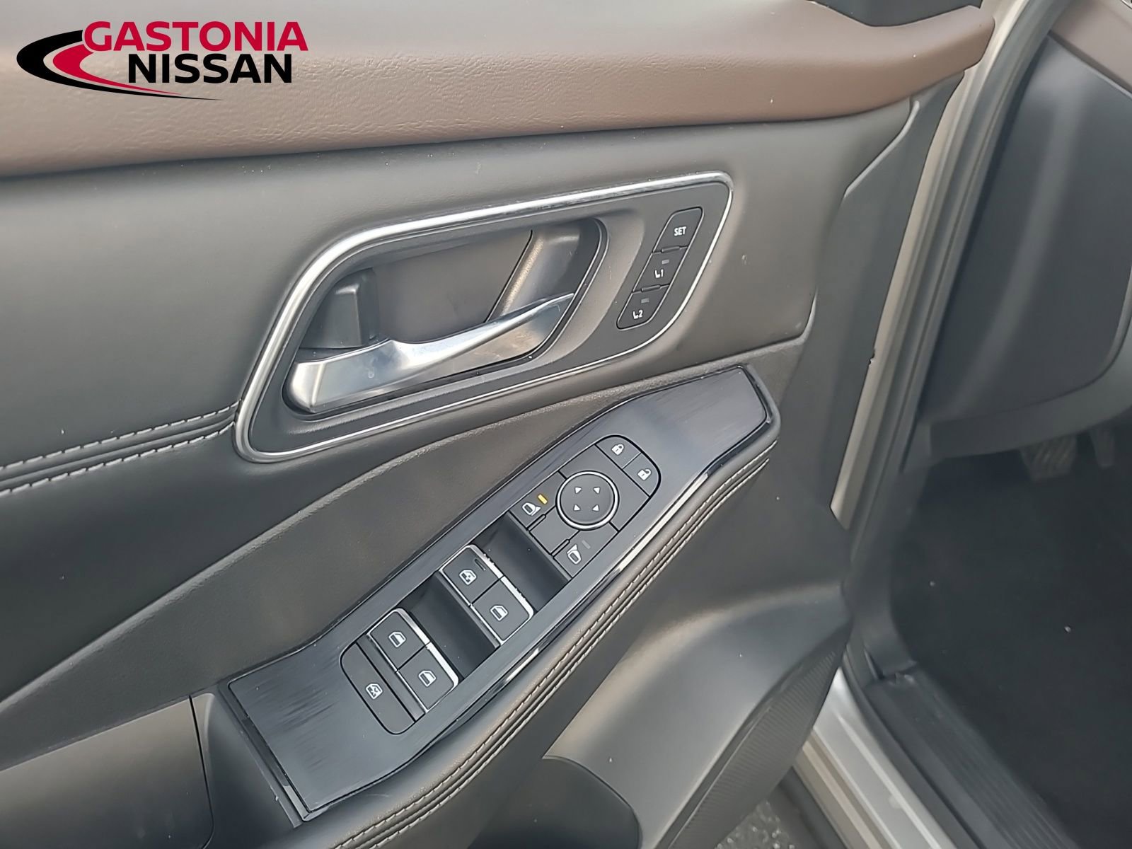 Used 2021 Nissan Rogue SL w/ Premium Package image 29