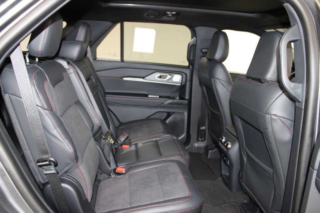 New 2026 Ford Explorer ST image 27