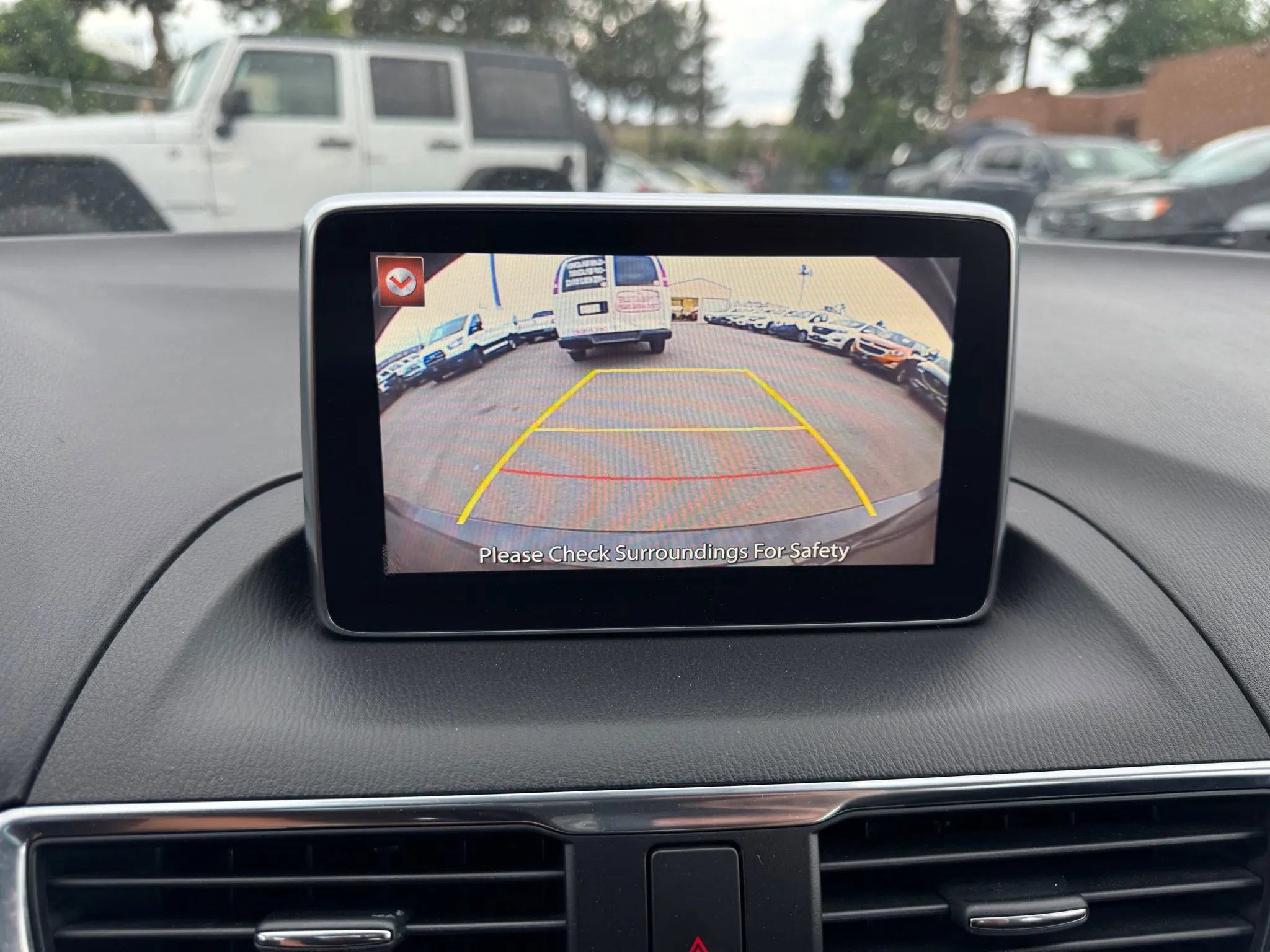 Used 2015 MAZDA MAZDA3 s Grand Touring image 39