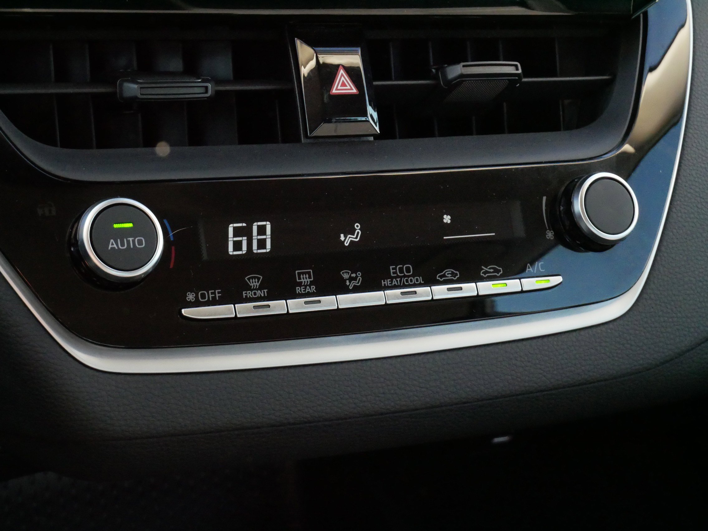Certified 2024 Toyota Corolla LE image 23