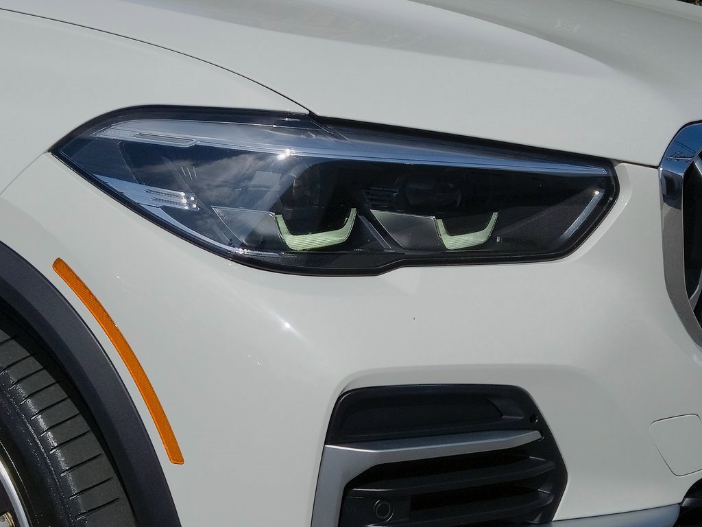 Certified 2023 BMW X5 sDrive40i w/ Parking Assistance Package image 8