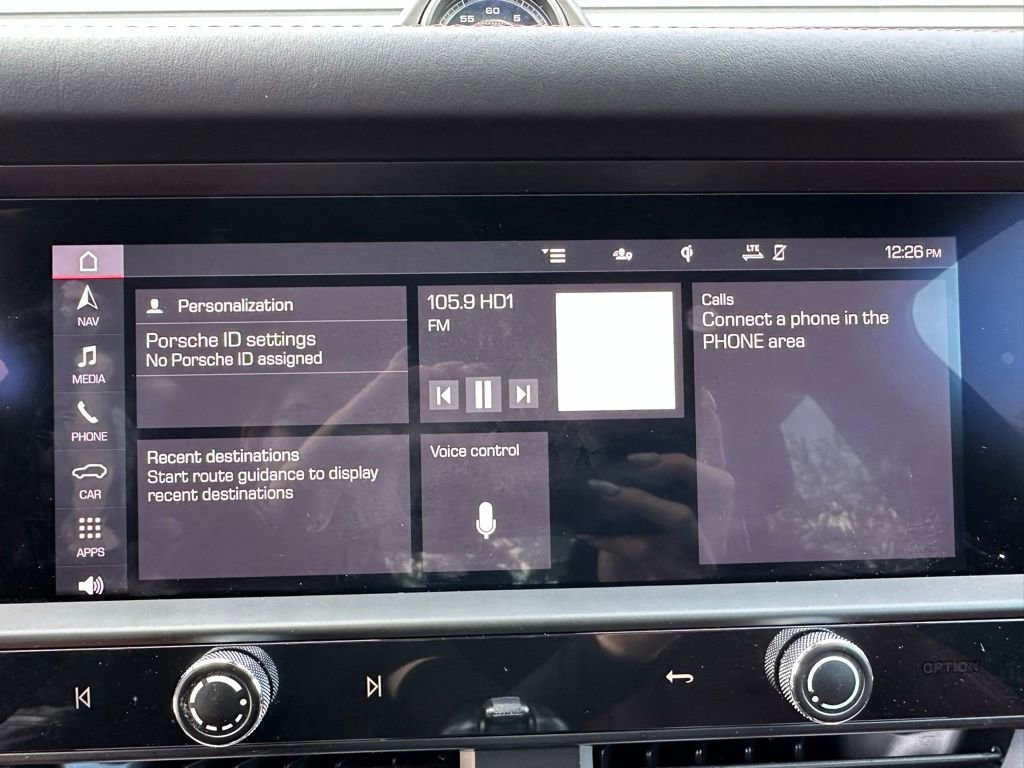 Certified 2023 Porsche Macan Turbo image 30