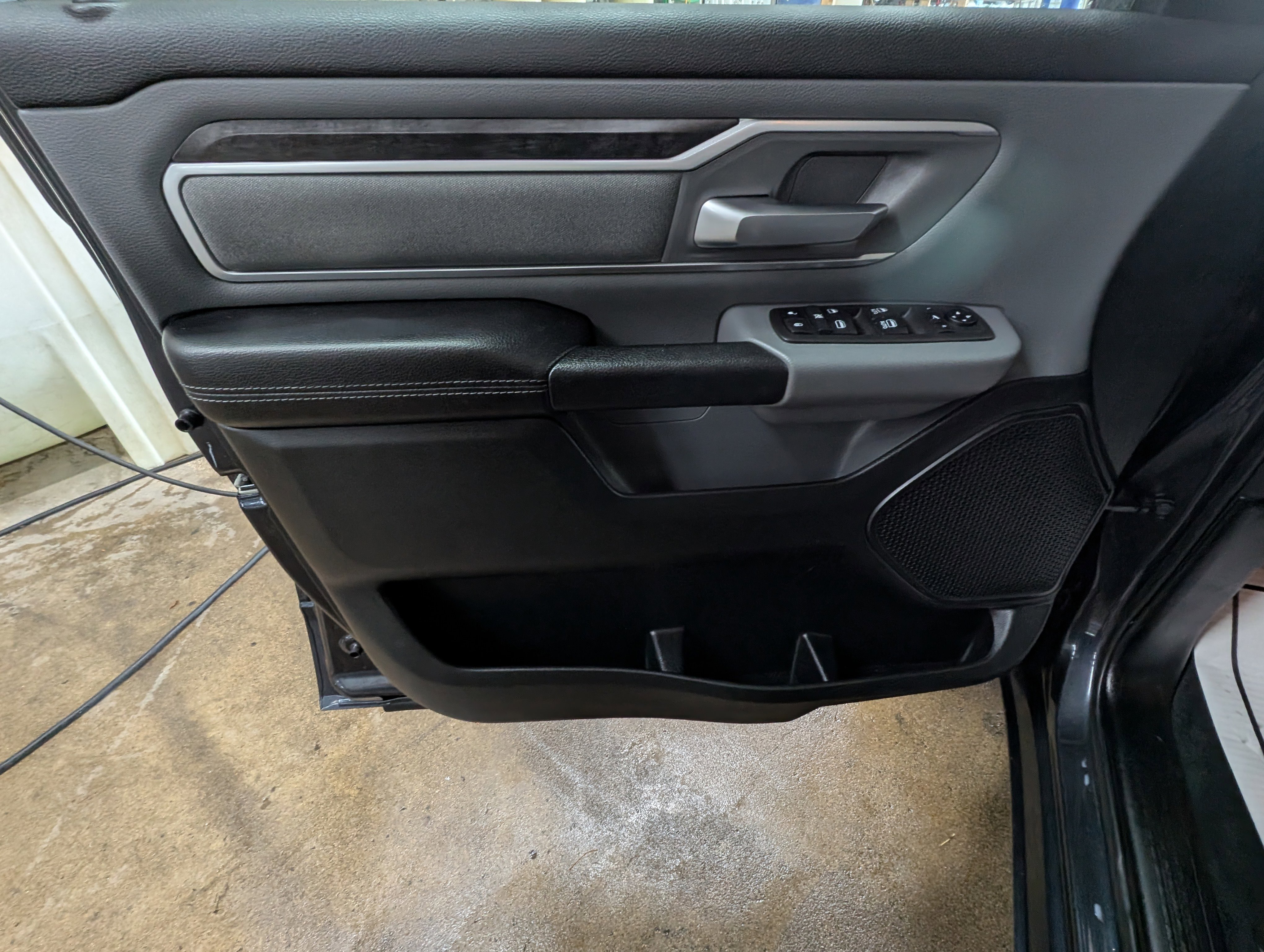 Used 2021 RAM 1500 Big Horn image 11