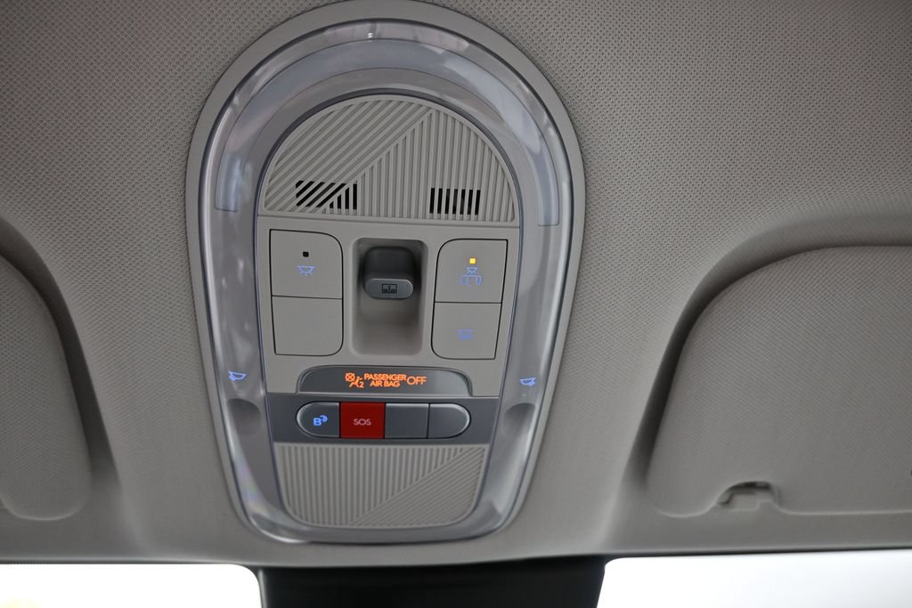 Used 2025 Hyundai Ioniq 5 Limited RWD image 27