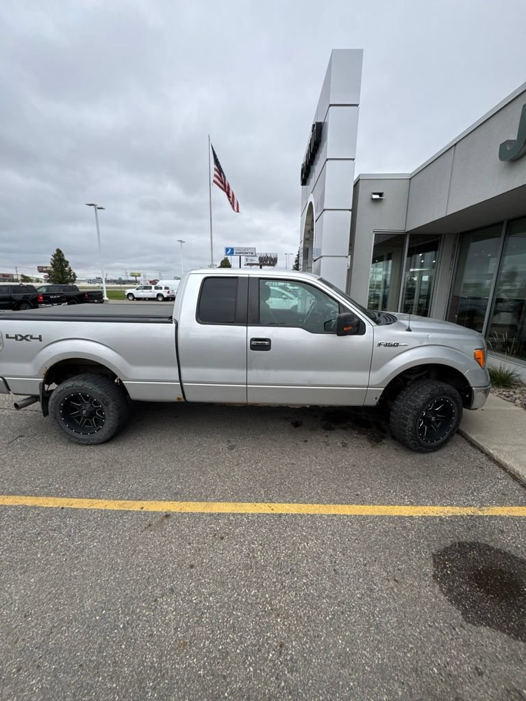 Used 2012 Ford F150 XLT w/ XLT Chrome Pkg AWD/4WD image 4