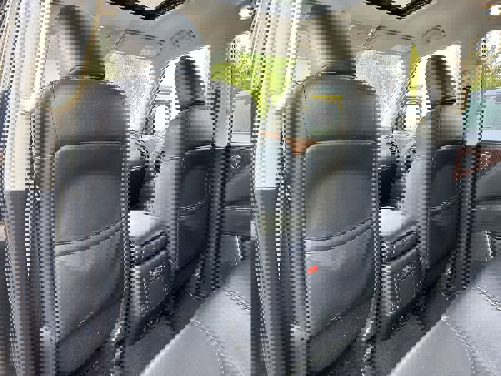 Used 2019 Nissan Armada SL w/ Premium Package image 12