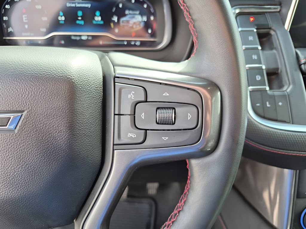 Used 2023 Chevrolet Suburban RST w/ Luxury Package image 35