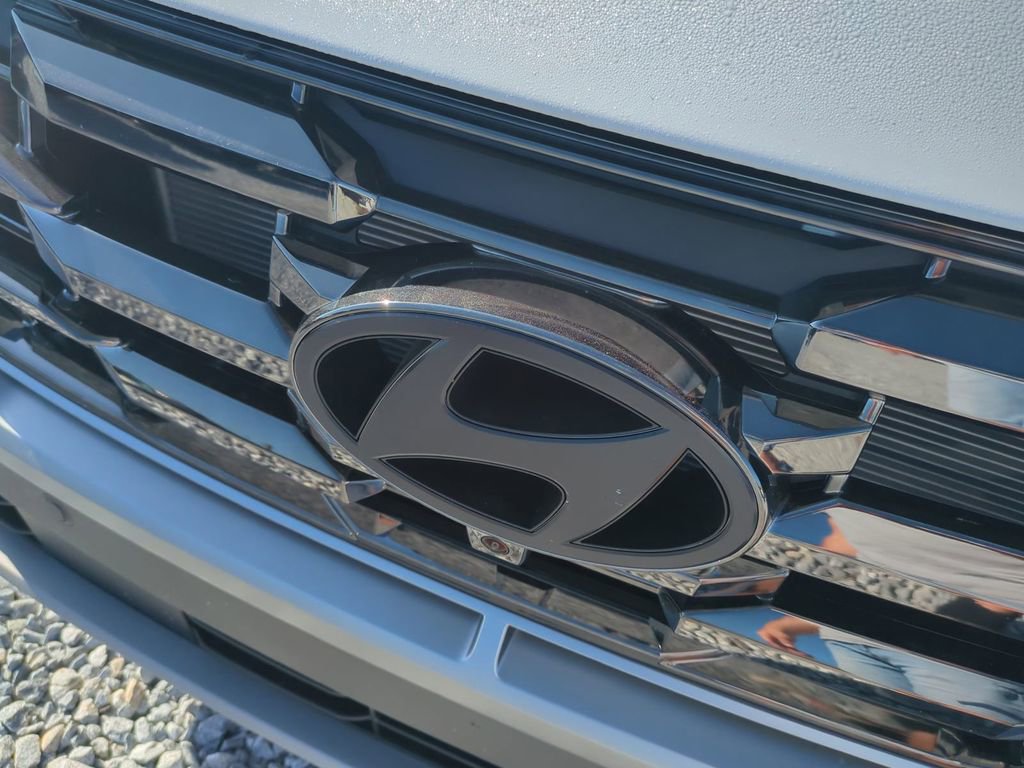 New 2026 Hyundai Tucson Limited image 13