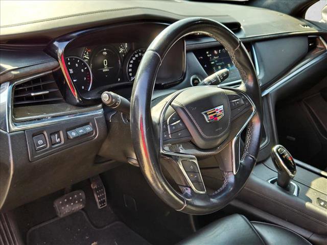 Used 2019 Cadillac XT5 Platinum image 10