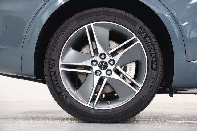 New 2027 Genesis Electrified GV70 Advance AWD/4WD image 17