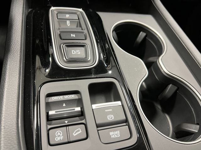 New 2025 Honda Pilot Touring image 23