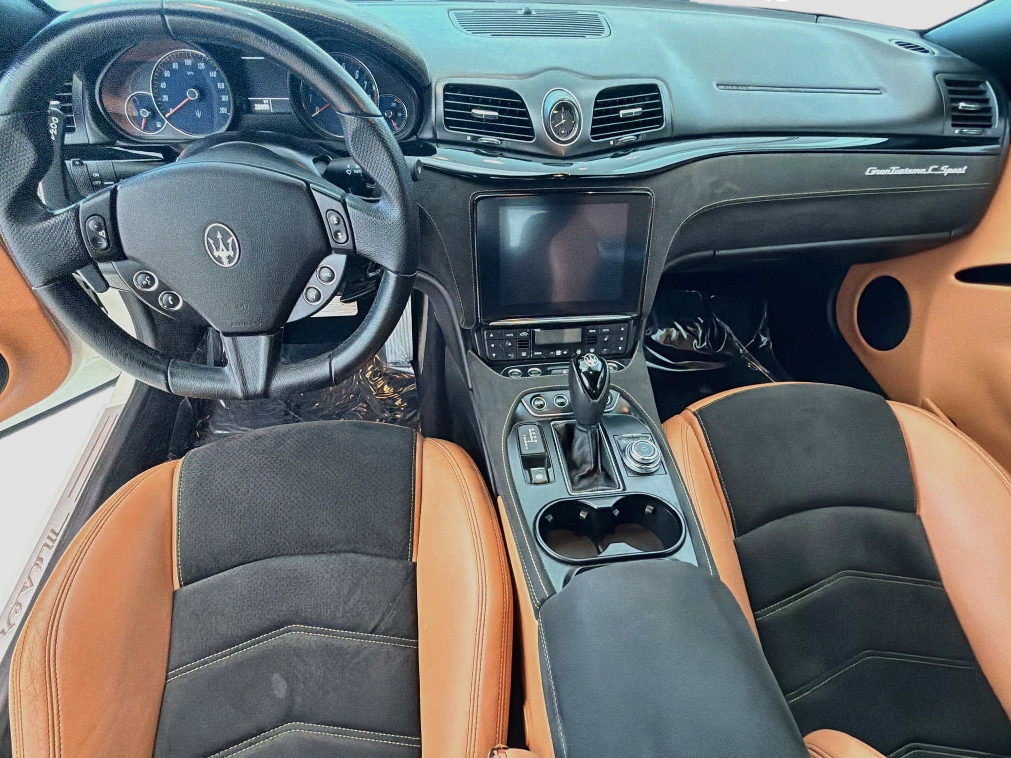 Used 2018 Maserati GranTurismo Sport RWD image 15