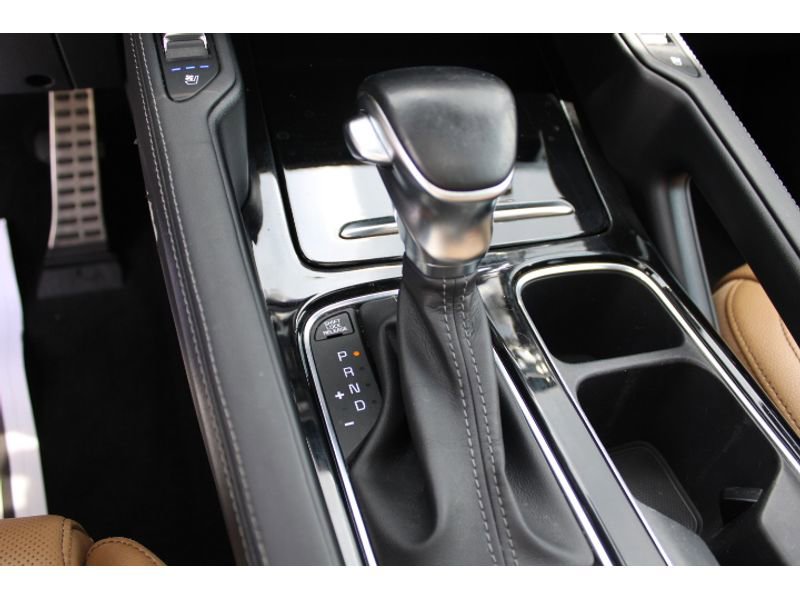 Used 2022 Kia Telluride SX image 17