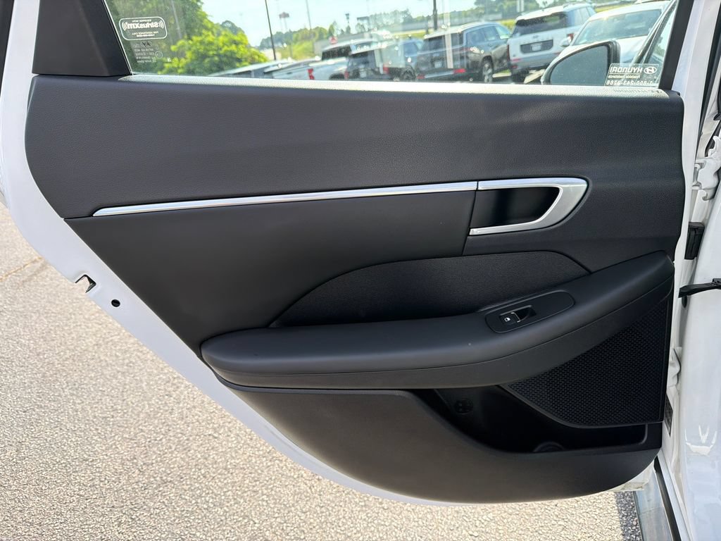 Used 2023 Hyundai Sonata SEL w/ Cargo Package FWD image 21