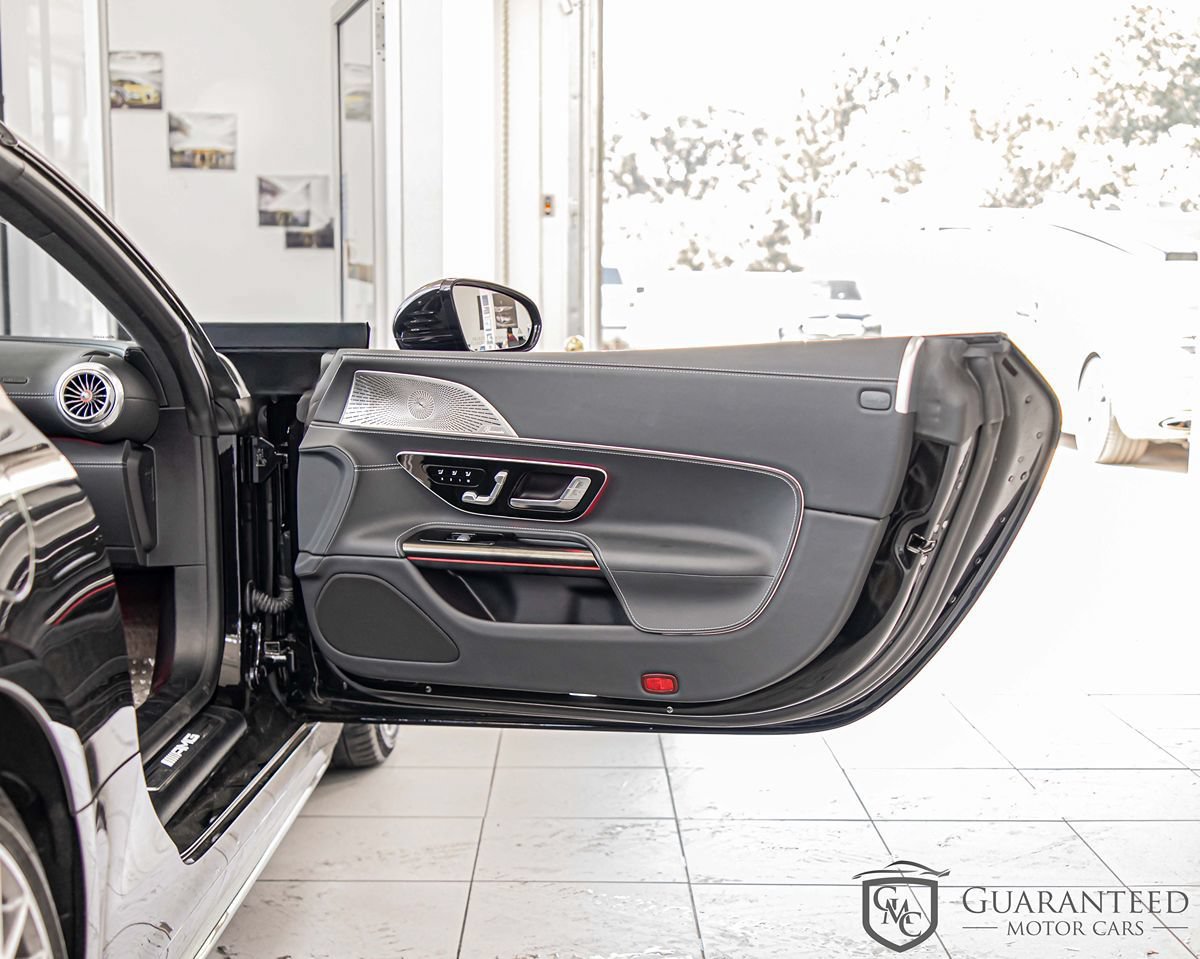 Used 2023 Mercedes-Benz SL 55 AMG 4MATIC image 30
