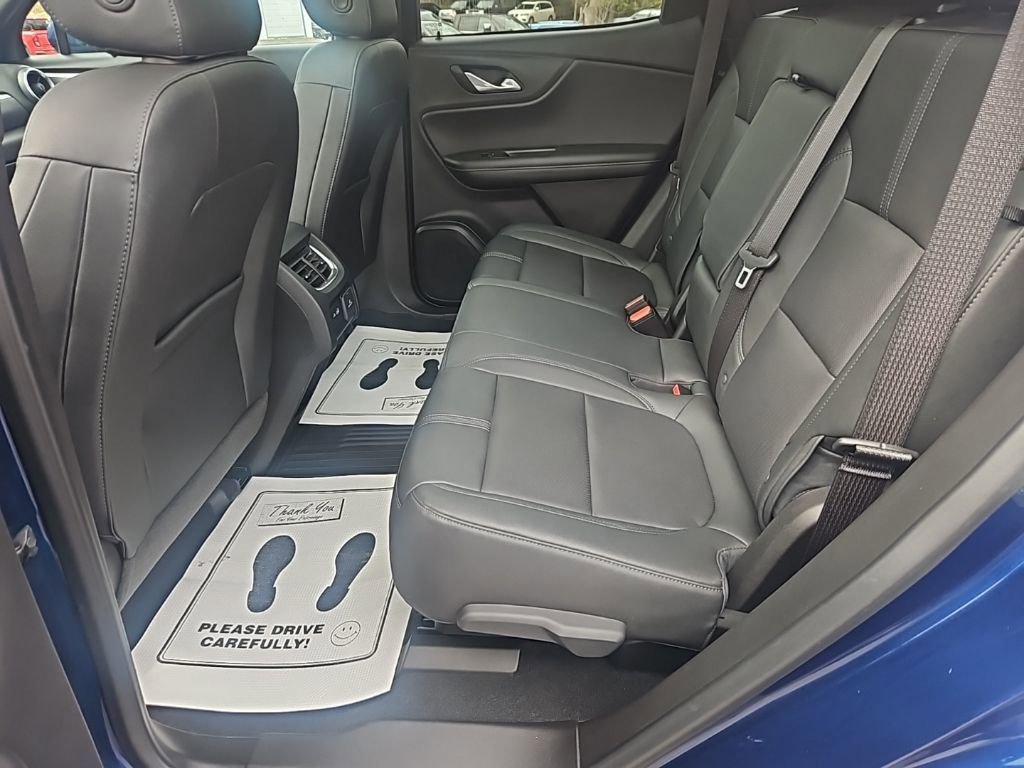 Used 2022 Chevrolet Blazer LT w/ Sound & Technology Package AWD/4WD image 19