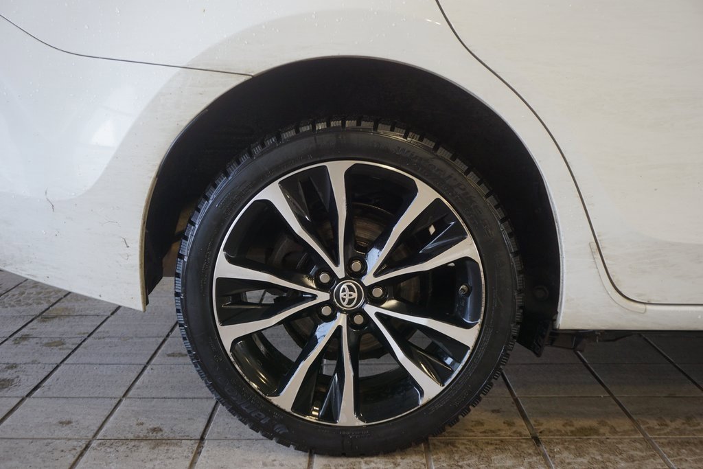 Used 2017 Toyota Corolla SE image 26