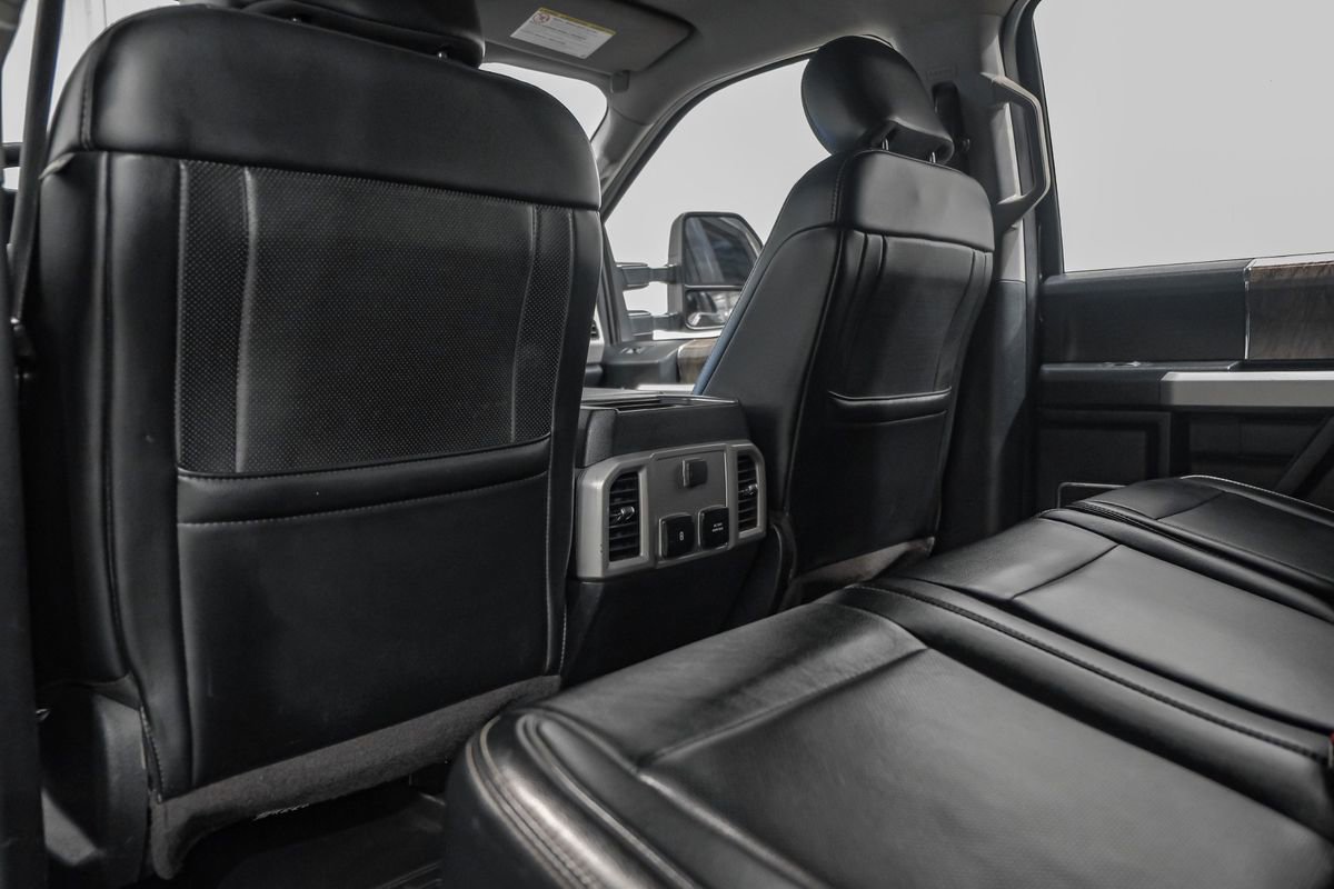 Used 2019 Ford F250 Lariat w/ Lariat Ultimate Package image 40