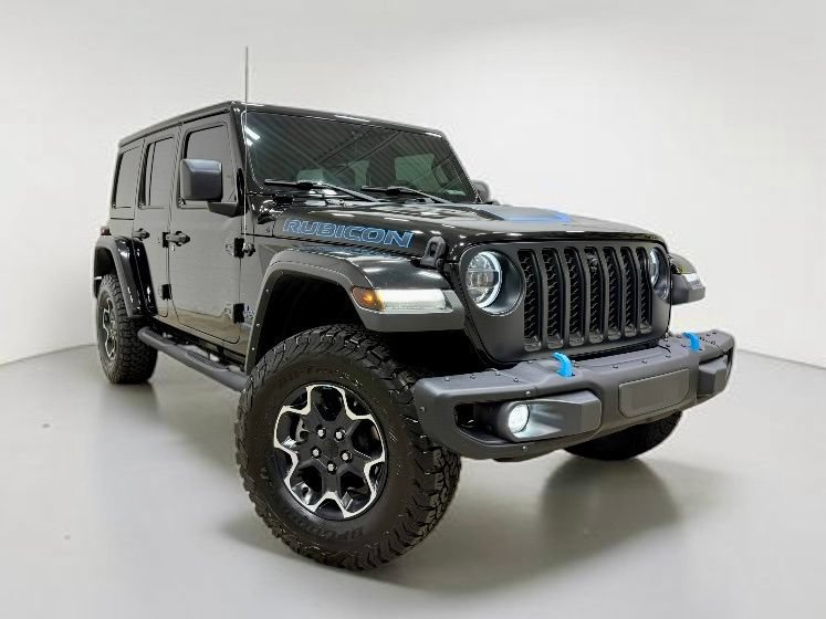 Used 2023 Jeep Wrangler Unlimited Rubicon 4xe w/ Steel Bumper Group AWD/4WD image 6