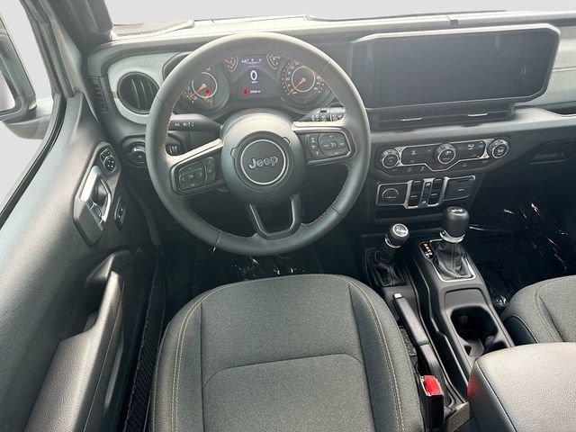 Used 2024 Jeep Wrangler Unlimited Sport AWD/4WD image 15