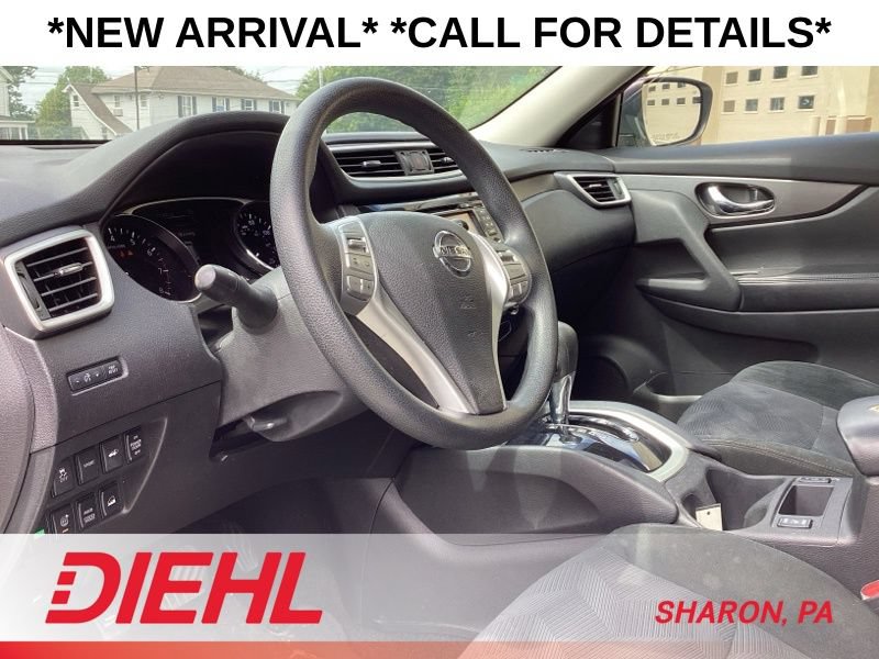 Used 2016 Nissan Rogue SV w/ SV Premium Package AWD/4WD image 10