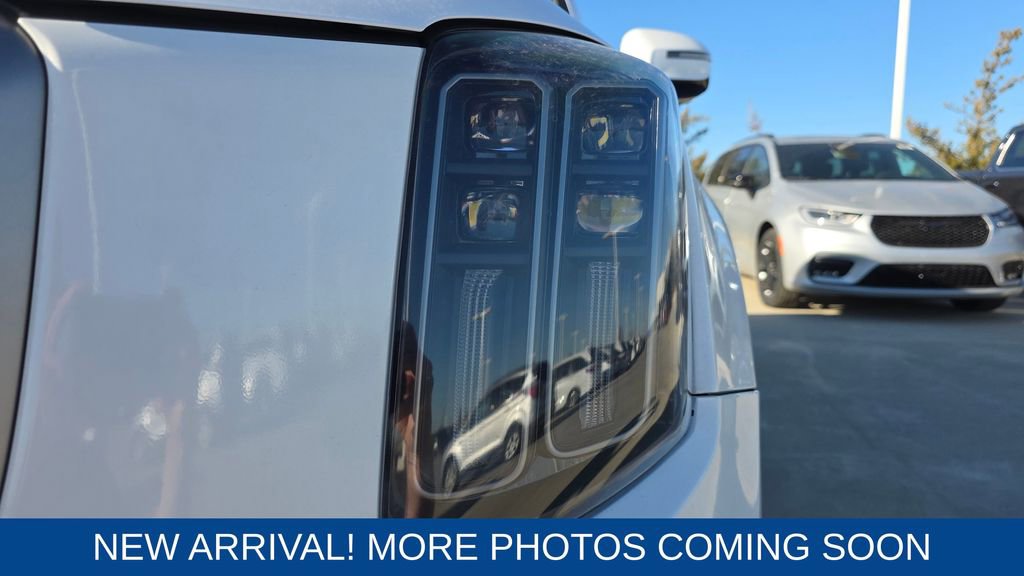 Used 2023 Kia Telluride SX X-Line image 9