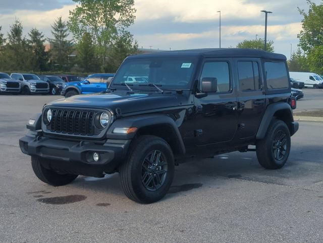 Used 2025 Jeep Wrangler Unlimited Sport AWD/4WD image 7
